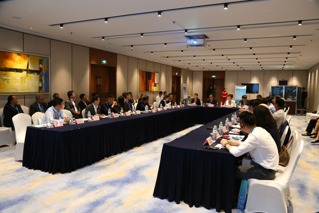 联合会邮轮分会联合主办第五届中国（青岛）国际邮轮峰会并召开理事会会议