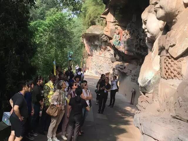 走进大足——峰会嘉宾感受重庆文化遗产之底蕴